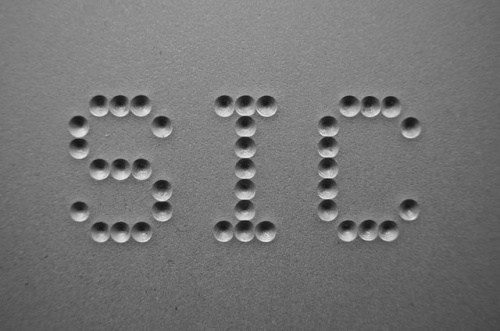 Глубокая маркировка по металлу