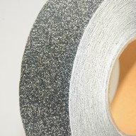 Миниатюра файла lenta-melhose-blest-protivoskolz-black-03 № 60980