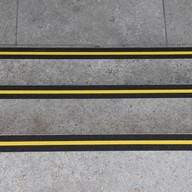 Миниатюра файла multifunction-tape-yellow-stripe_ksmark-ru_02 № 48445